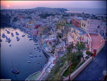 Ilha de Prócida, Nápoles